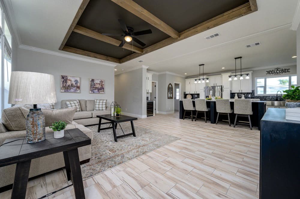 Edgewater ii interior home features