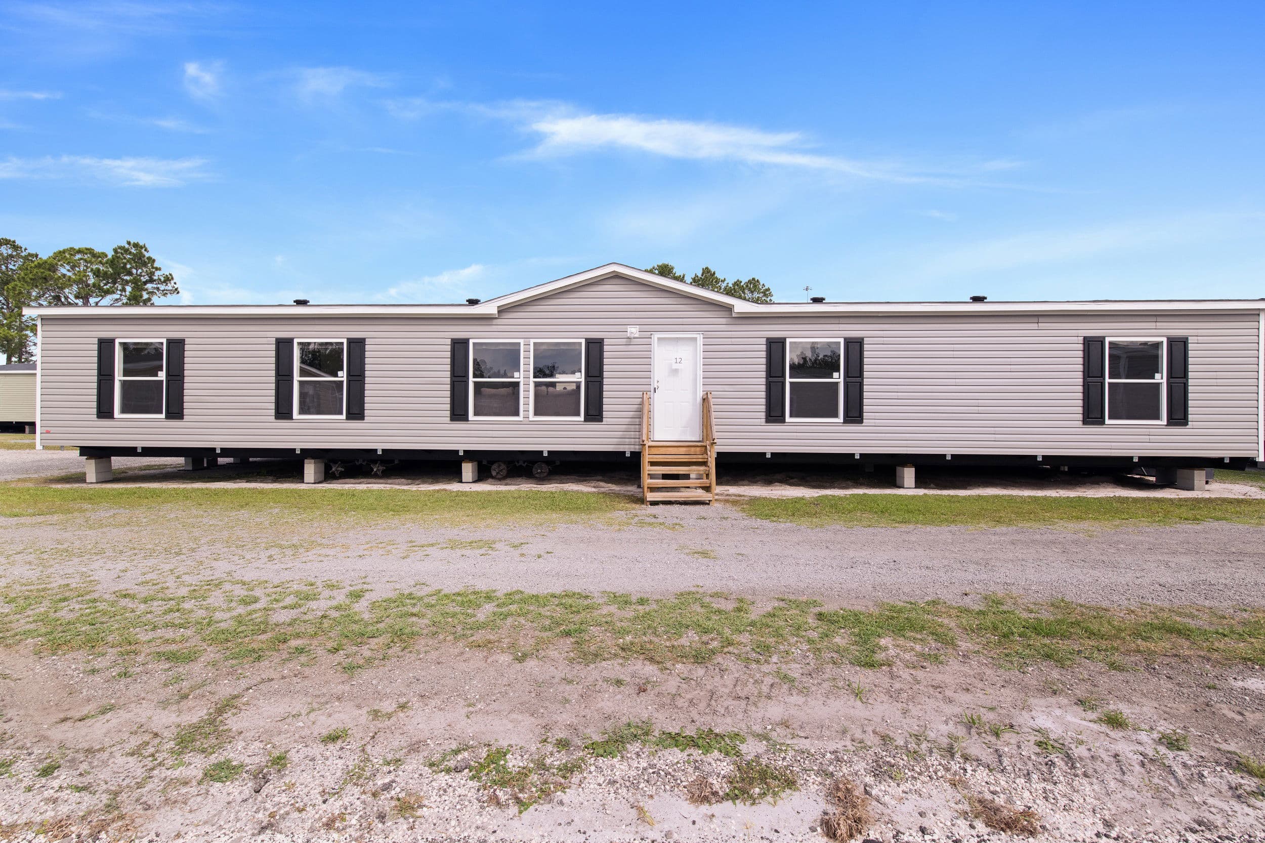 Spartan elevation and exterior home features