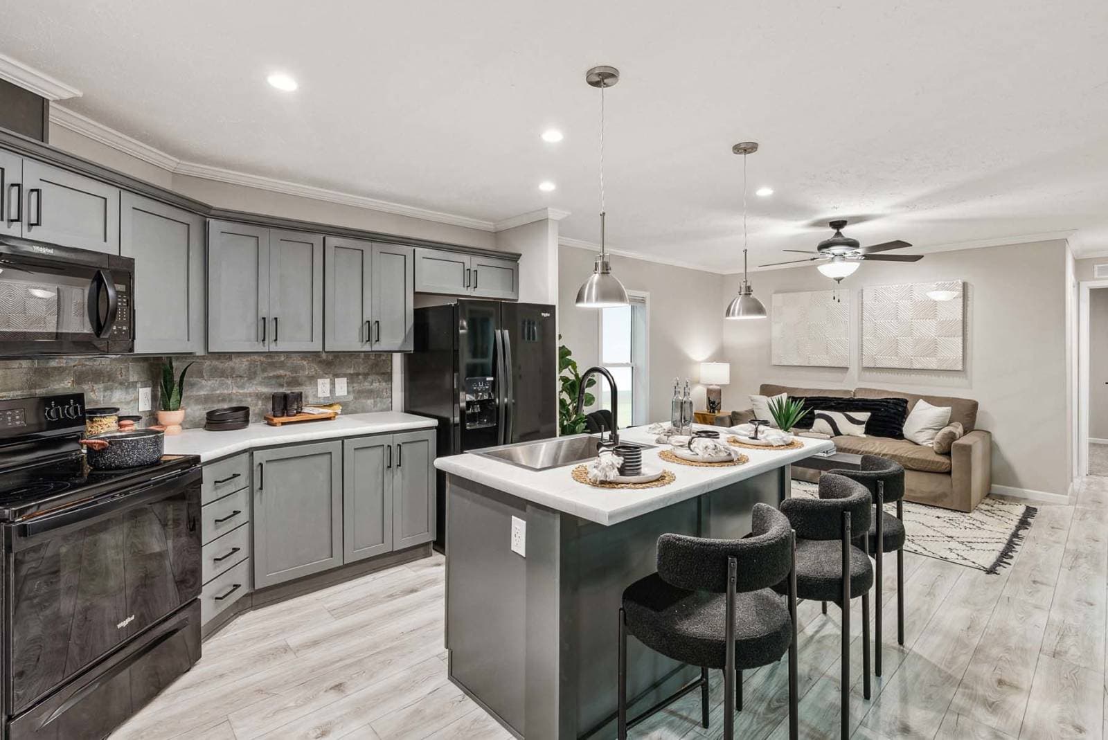 Bay springs c804 kitchen home features