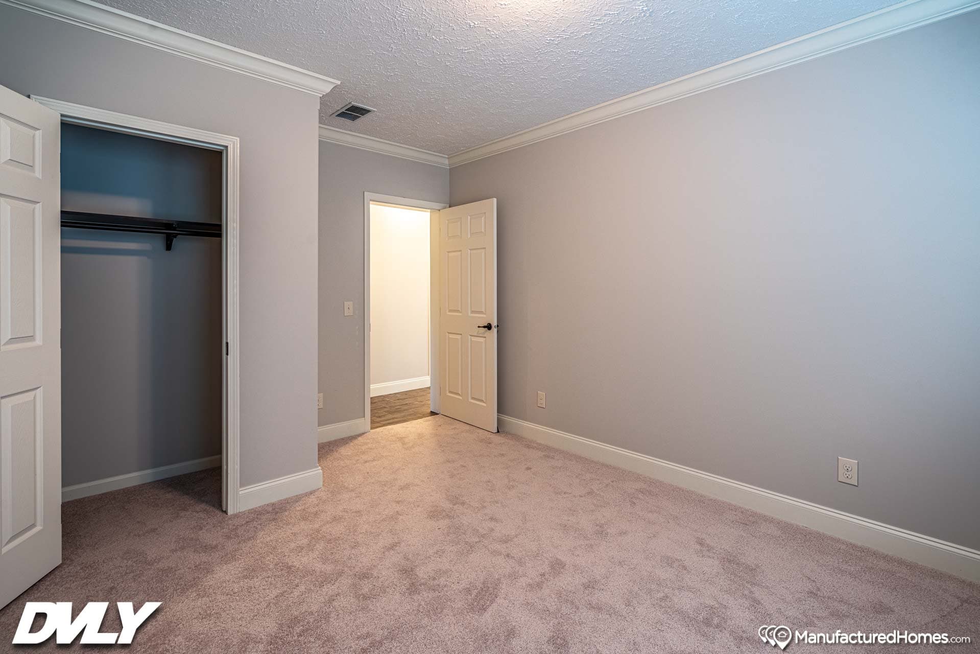 The julia bedroom home features