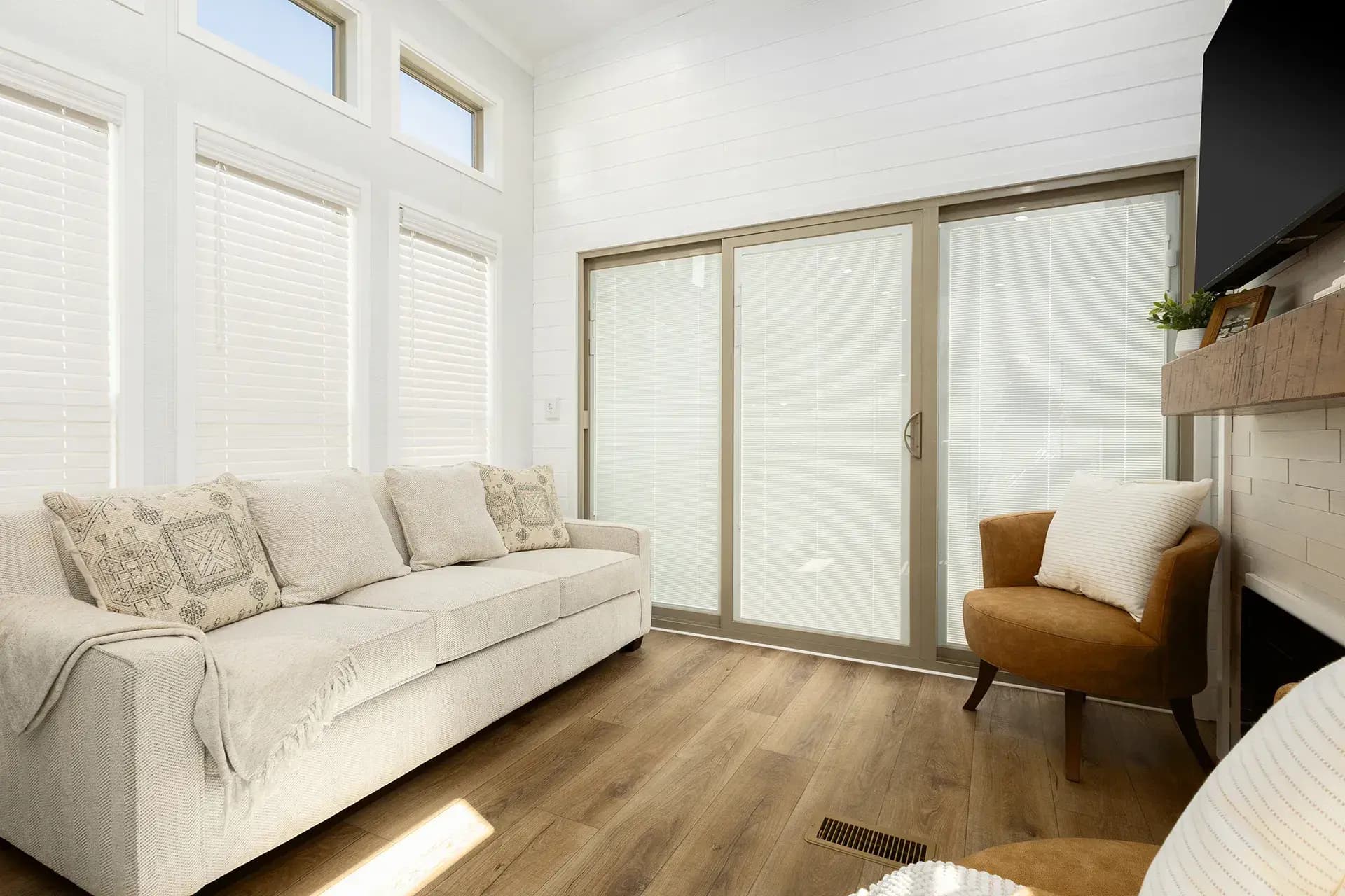 Eldorado interior home features