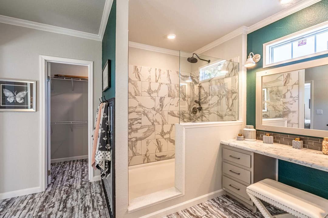 Vintage farmhouse ii flex 47764a bathroom home features