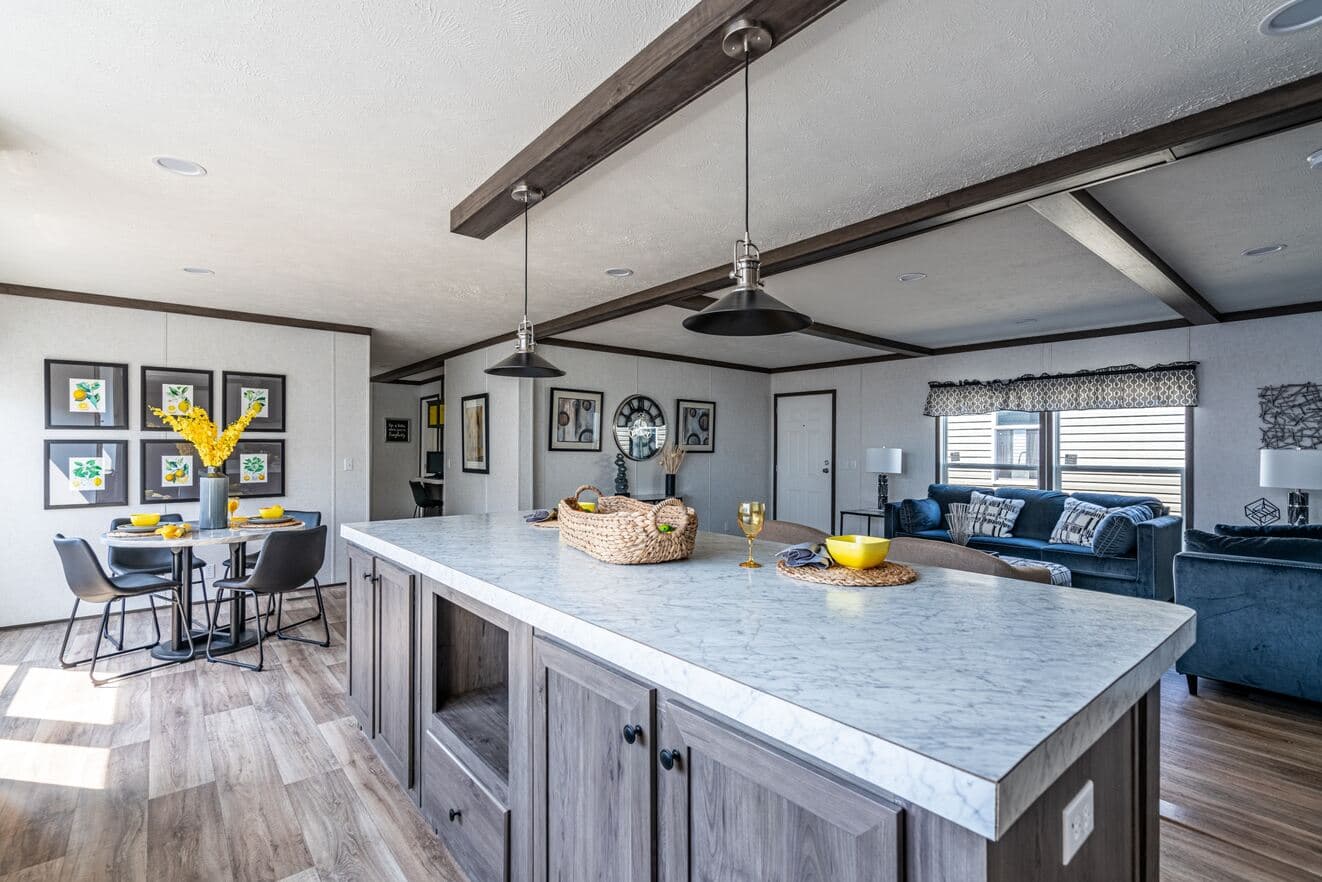 Entertainer 28764e kitchen home features