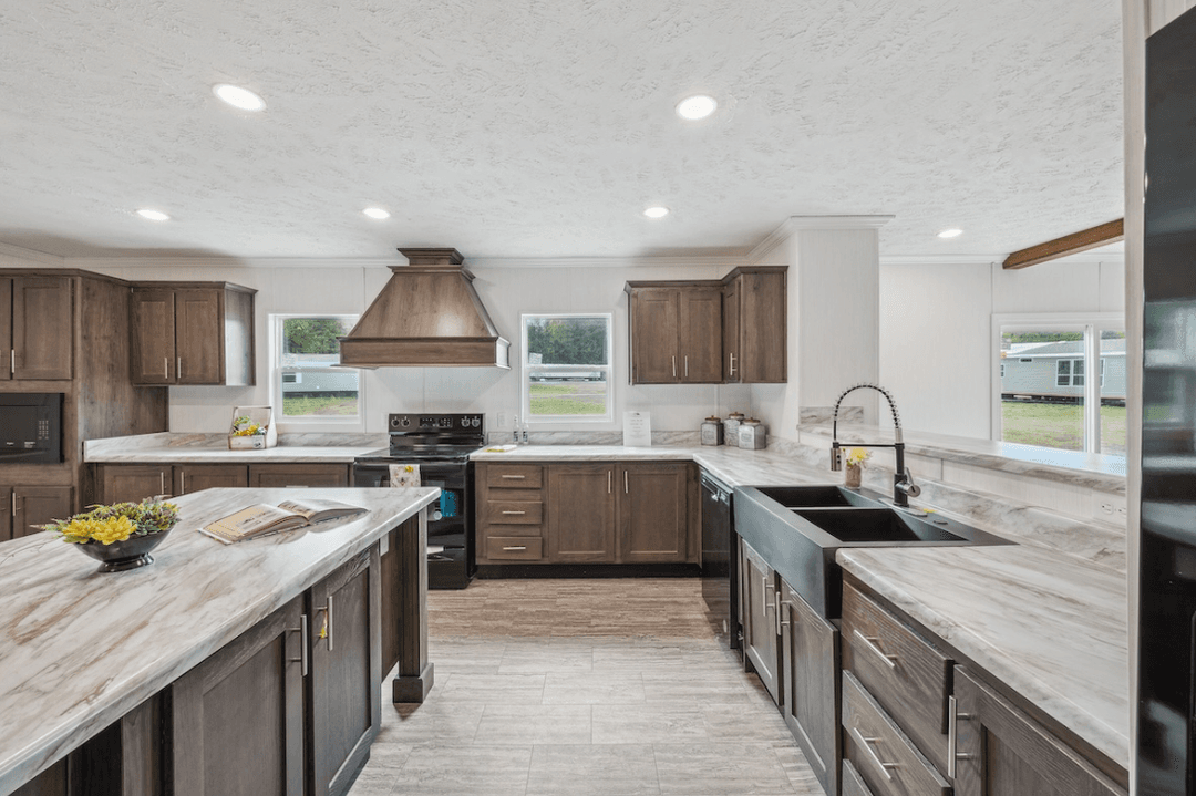 Md-62-32 rubicon kitchen and hero home features