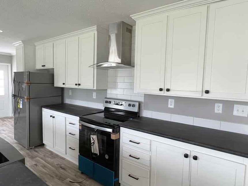 Heritage pointe 32603d kitchen home features