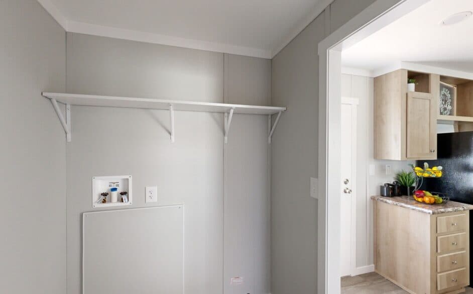 Sierra 266 interior home features