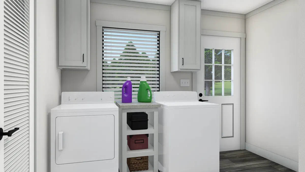 Farm 3 flex den interior home features