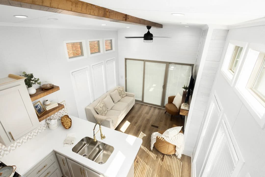 Eldorado 9081p interior home features