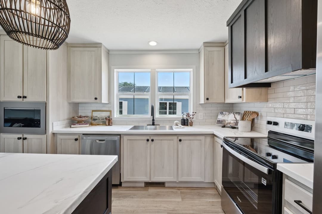 Axis kitchen home features