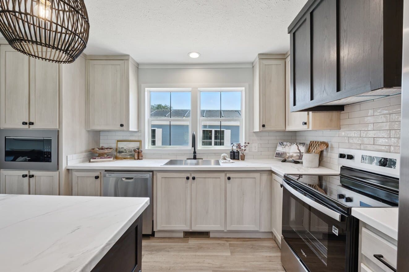 Axis kitchen home features