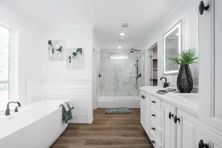 Sky harbor 2.0 bathroom home features