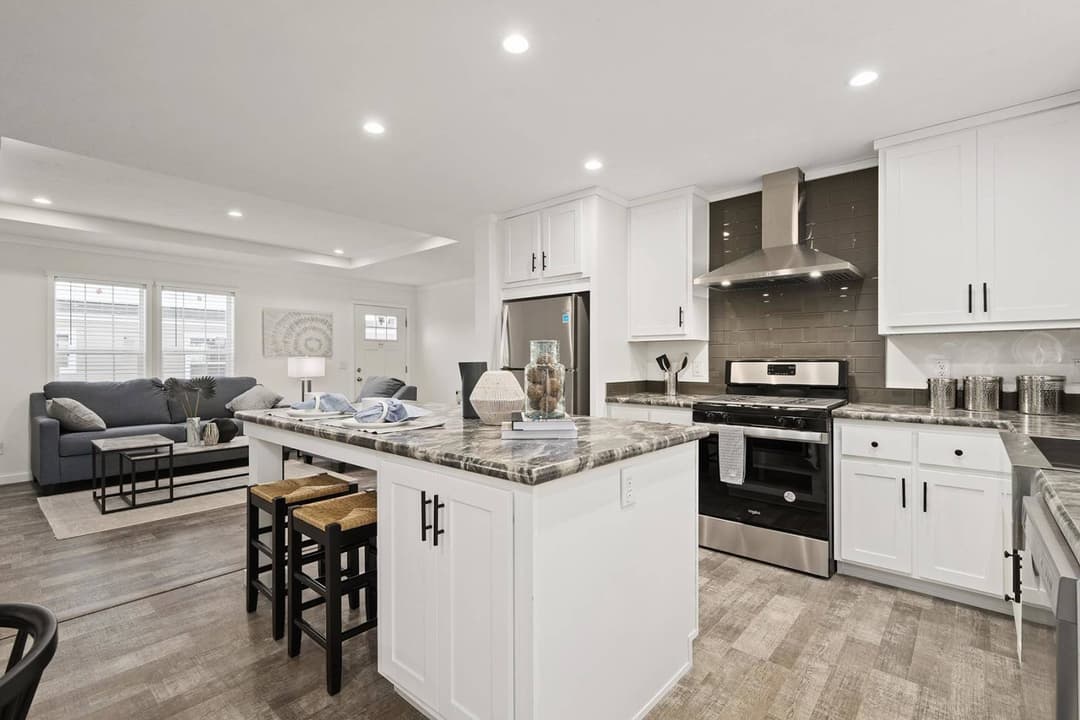 Aspire kitchen home features