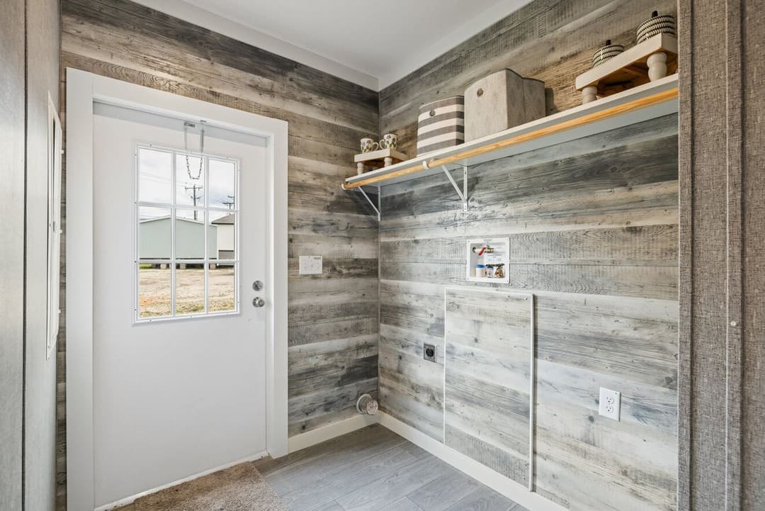 Horizon 30563z interior home features