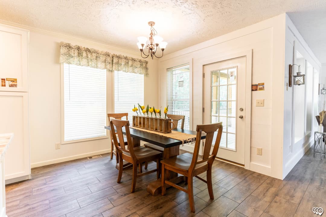 Aimon c 4br interior home features