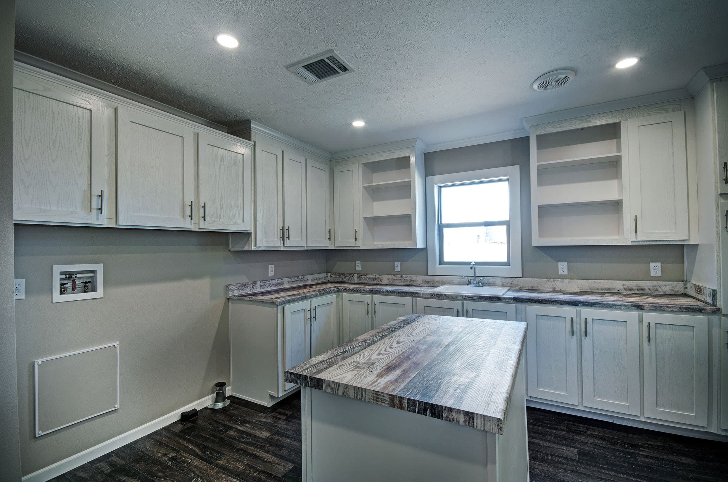 Helicon kitchen home features