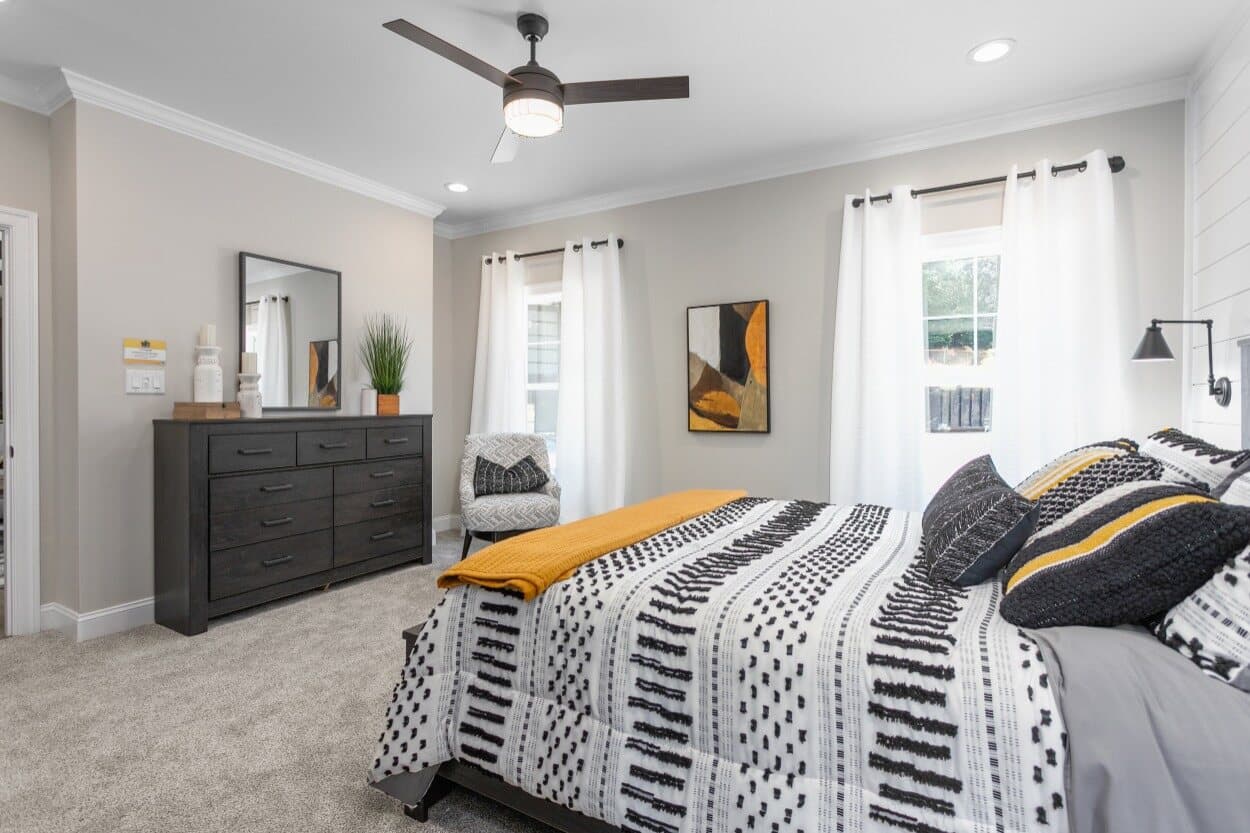 Sparta cape bedroom home features