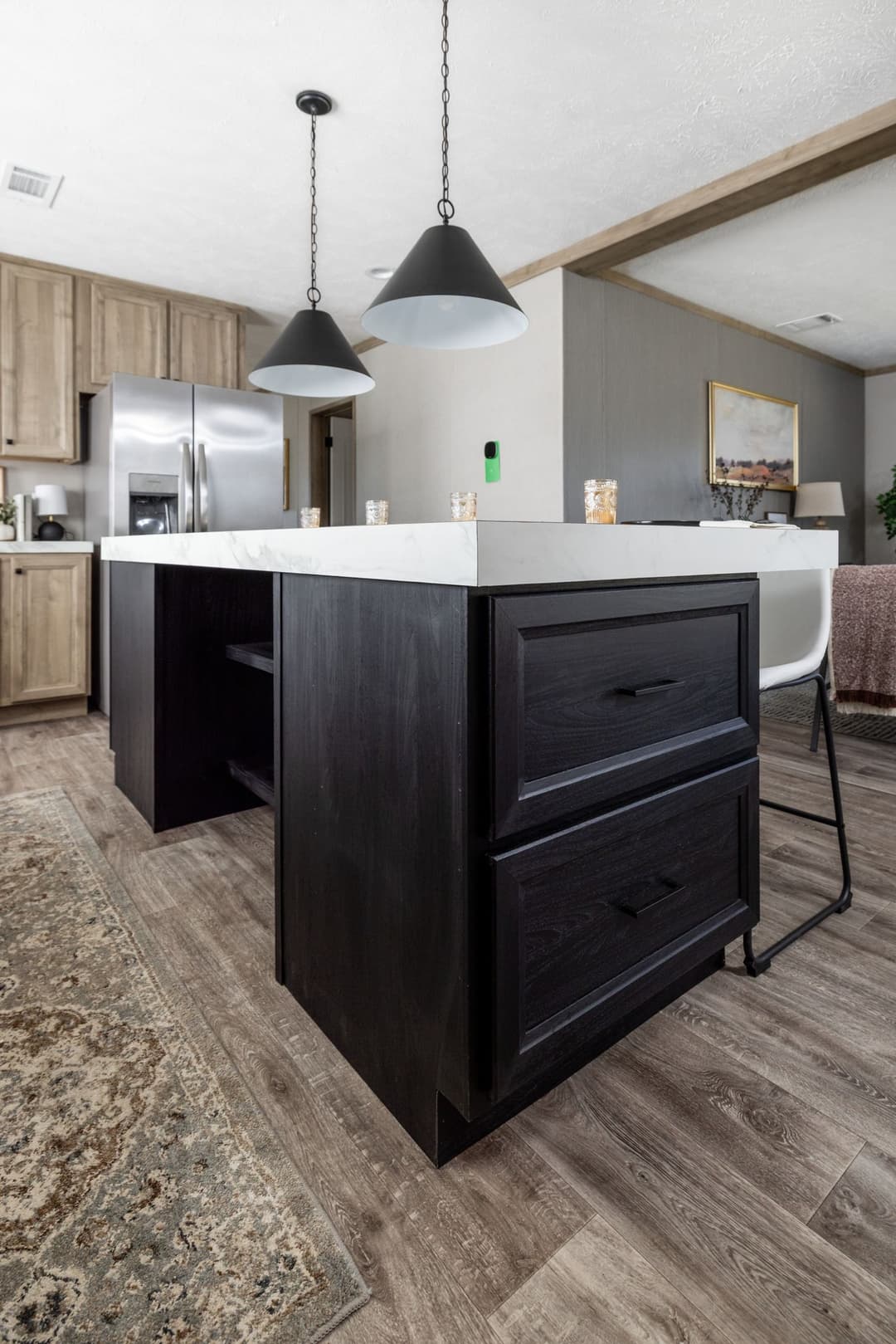 Sterling anniversary kitchen home features