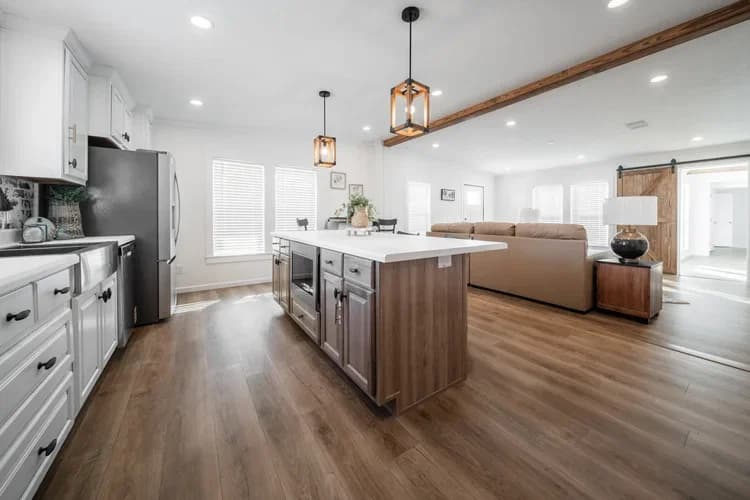 Sky harbor 2.0 kitchen home features