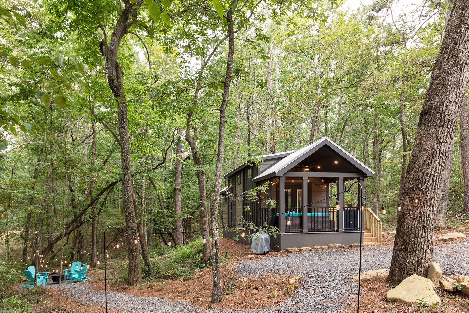 Bankhead elevation and exterior home features