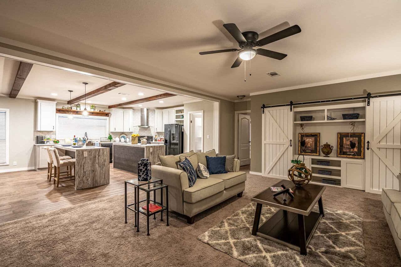 Magnum 32764m interior home features