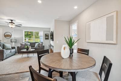 Merlot interior home features