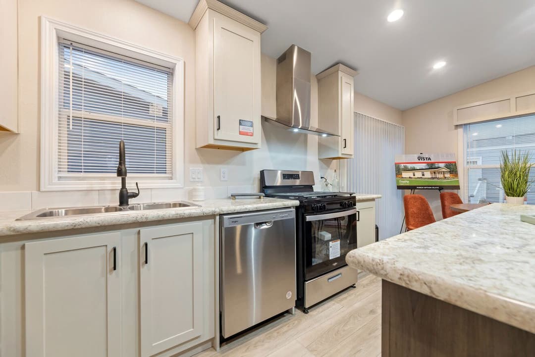 The timberlake with porch 193002 kitchen home features