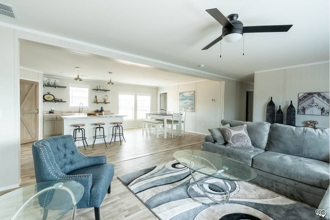 Arc3270-9002 interior home features