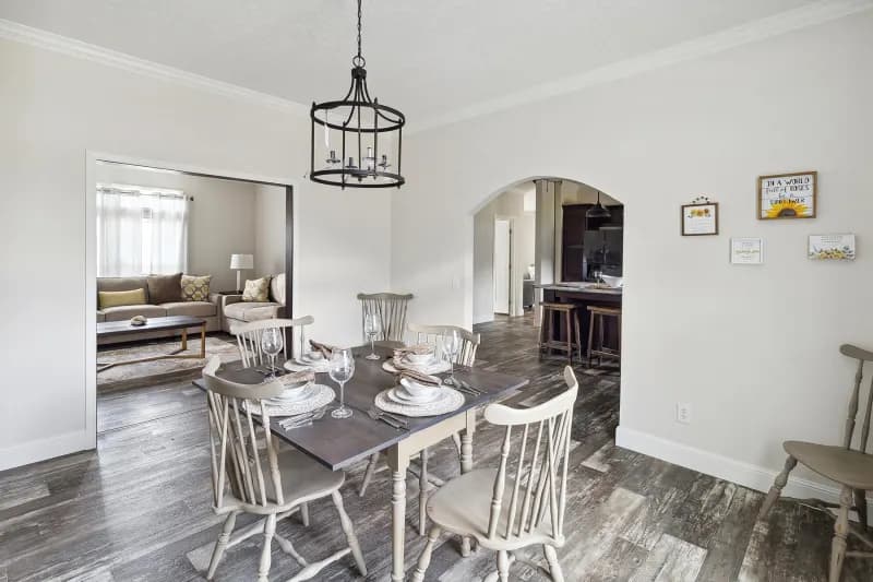 Freedom 3276517 interior home features