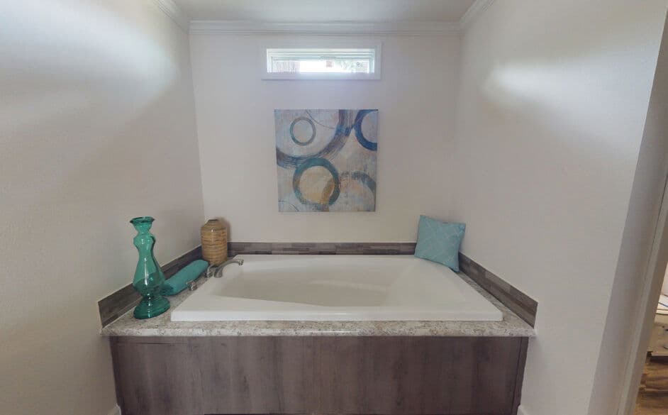 Reserve s56j bathroom home features