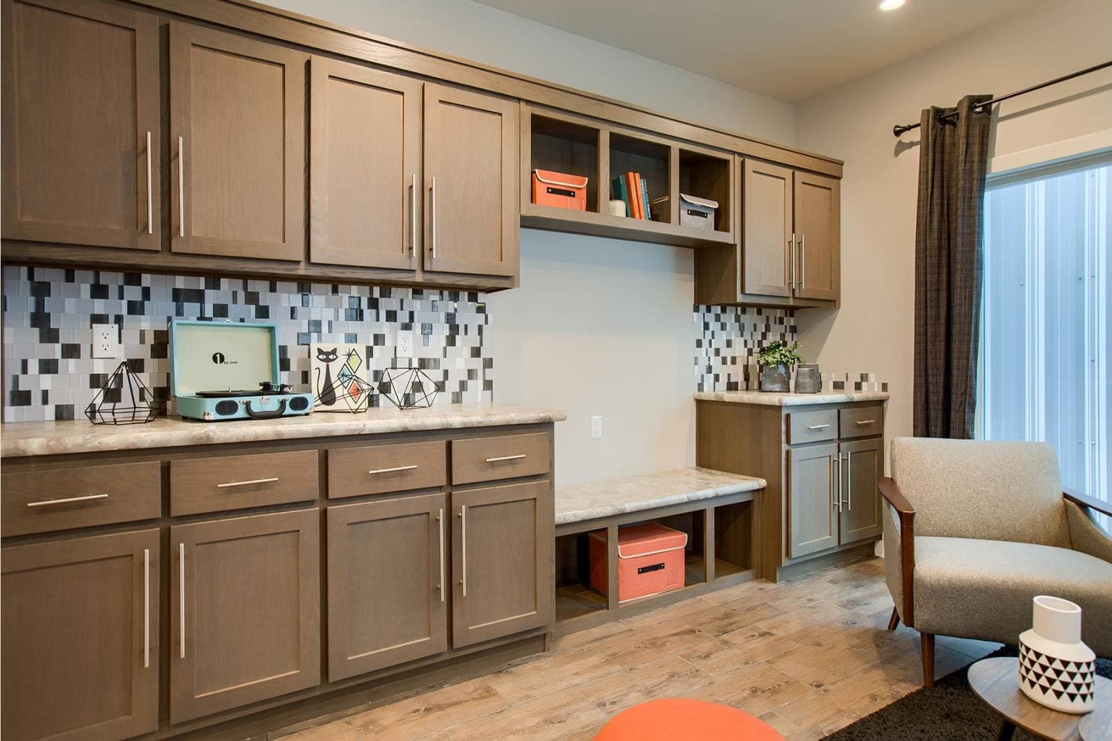 Pika scc643 interior home features