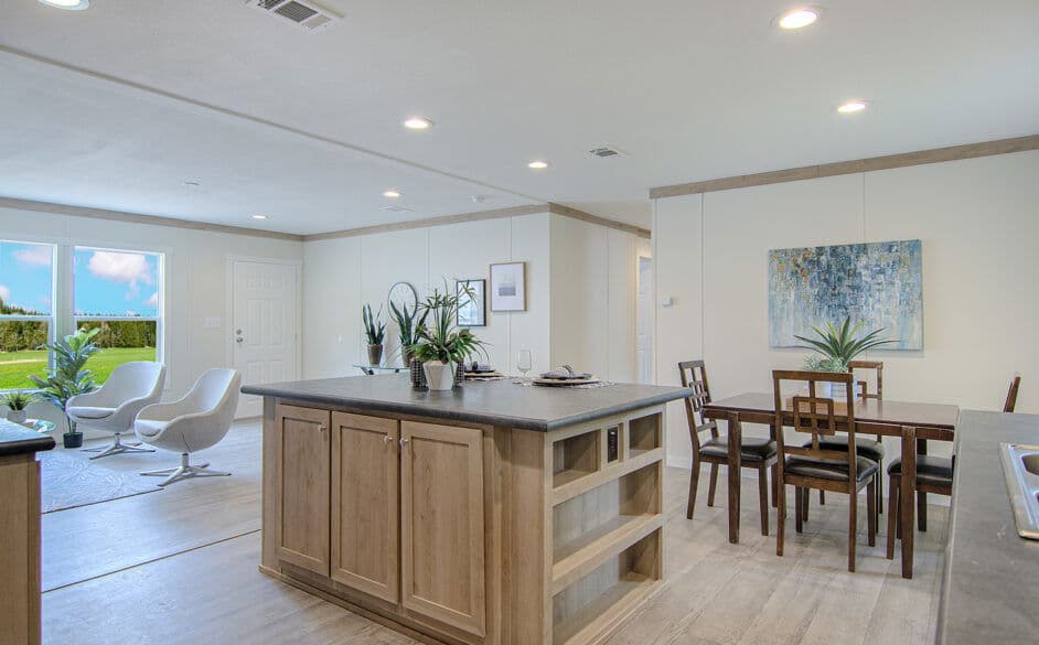 Corral 2354 interior home features