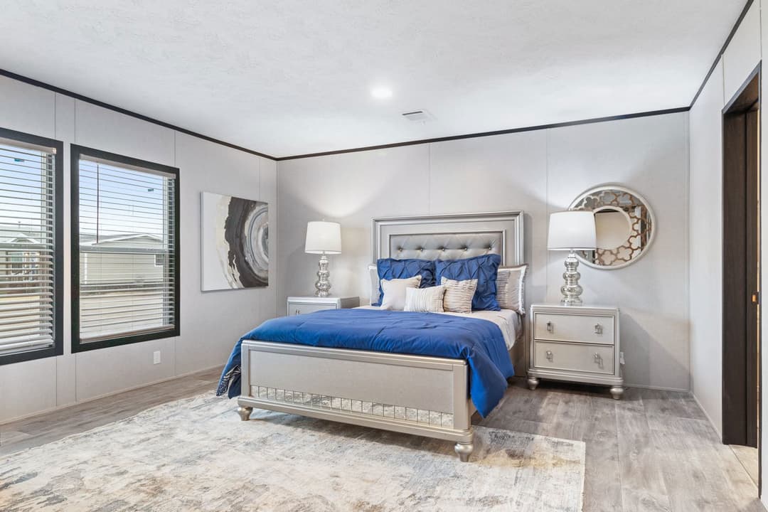 Hercules bedroom home features