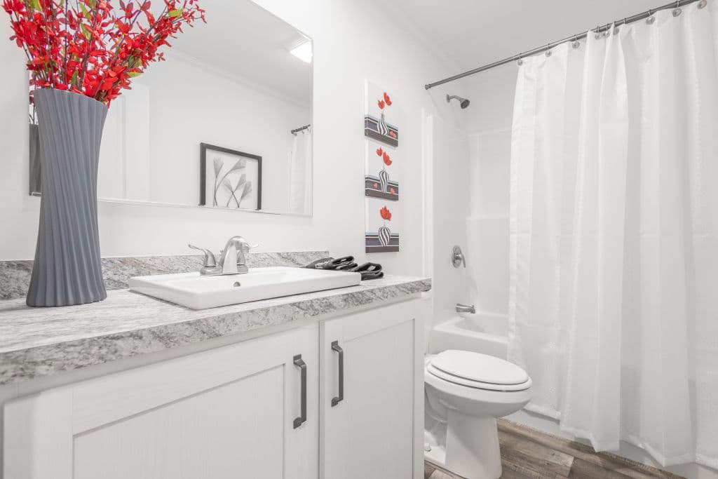 Blazer elite ranch td1300-p bathroom home features