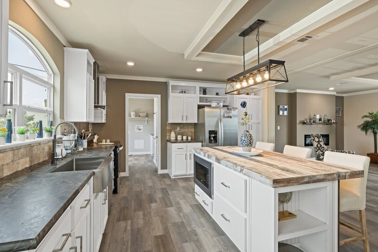 El rancho 32764a kitchen home features