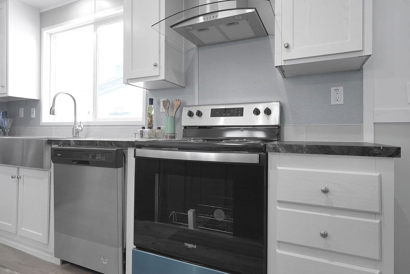 Valu premier 32643g interior home features