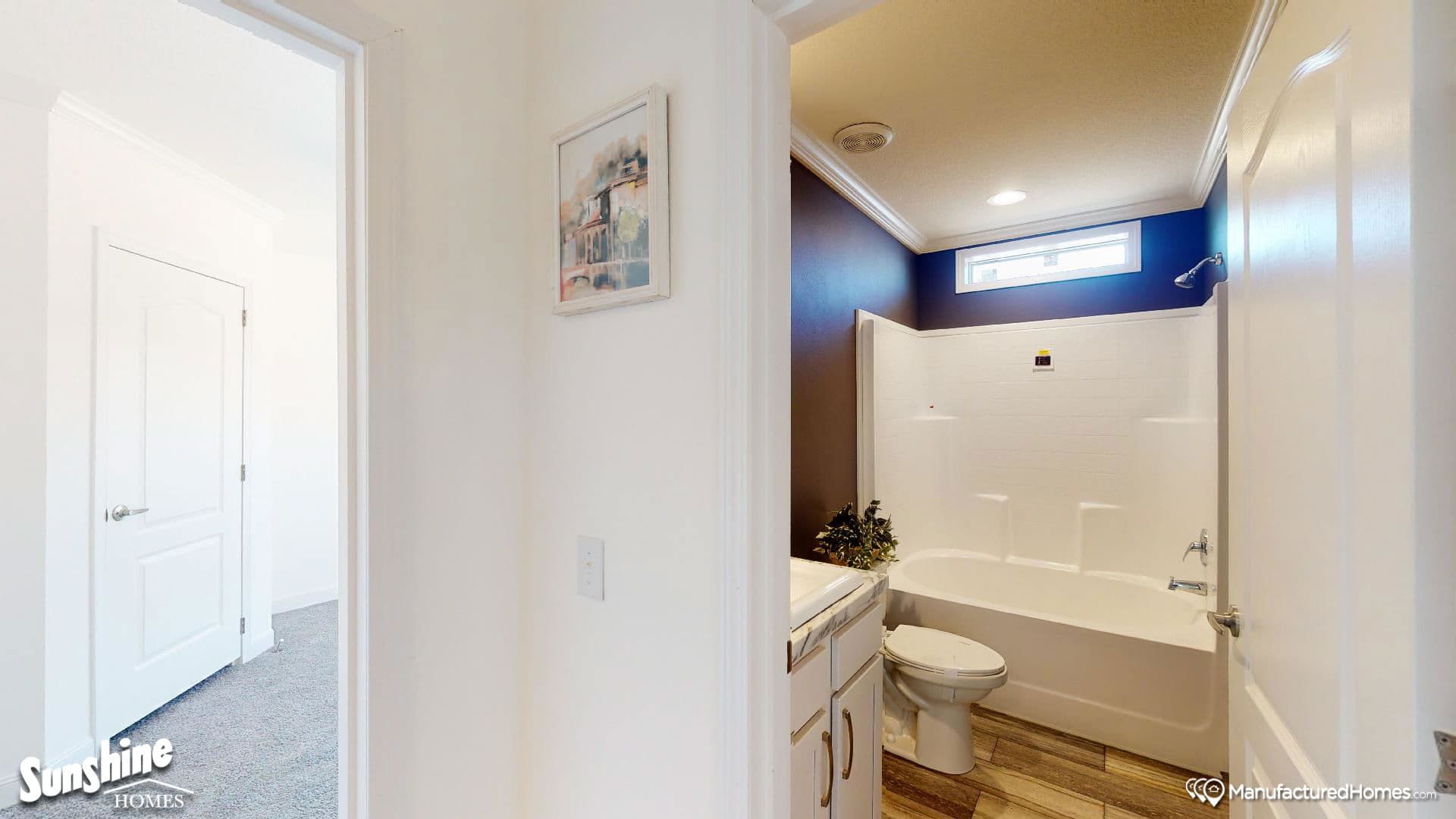 Pri3284-2012 bathroom home features