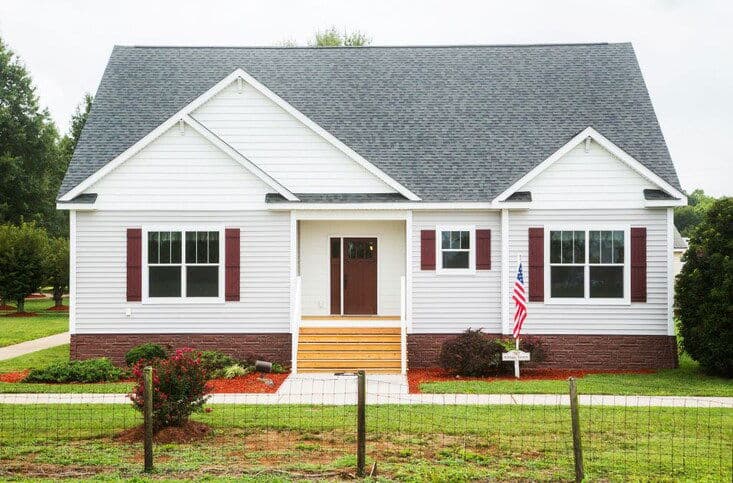 Baxter 42483a hero, elevation, and exterior home features