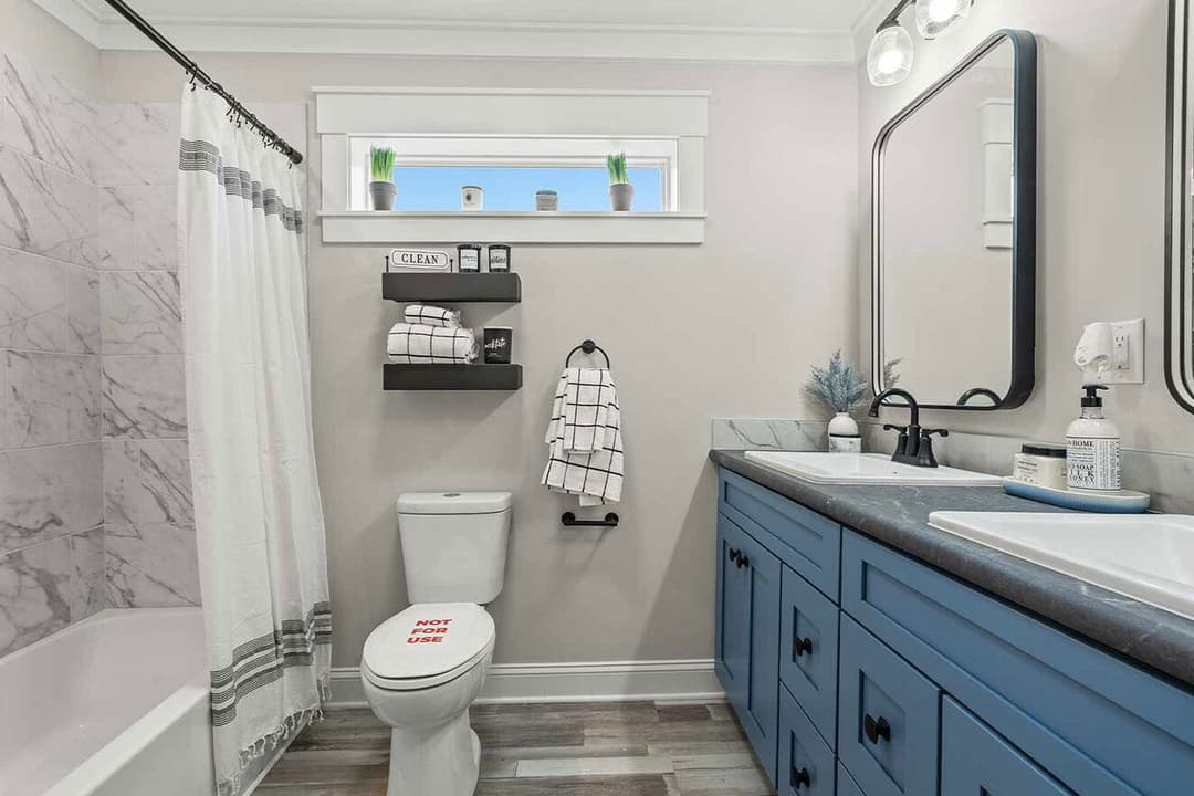 Sanibel duplex bathroom home features