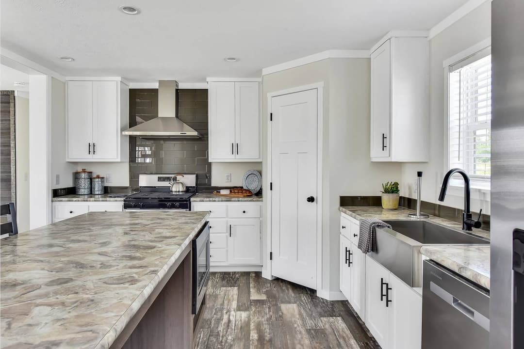 Elevate 56f kitchen home features