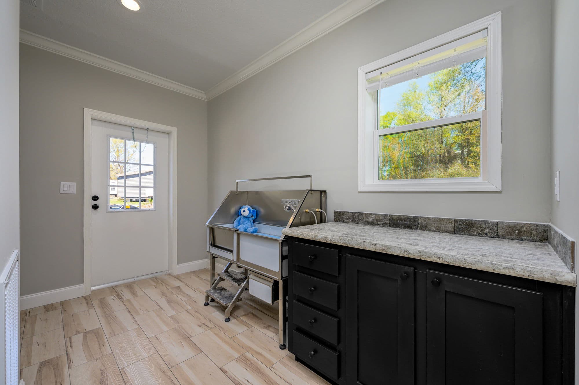 Windley interior home features