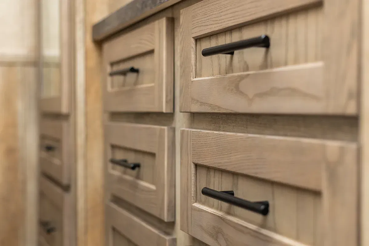 Lakeside 8043k kitchen home features