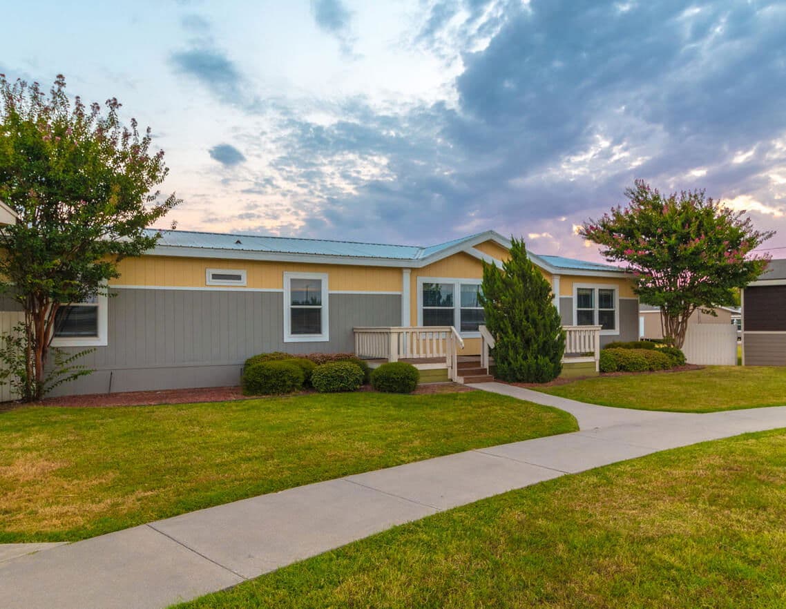 Benbrook 30644b hero, elevation, and exterior home features