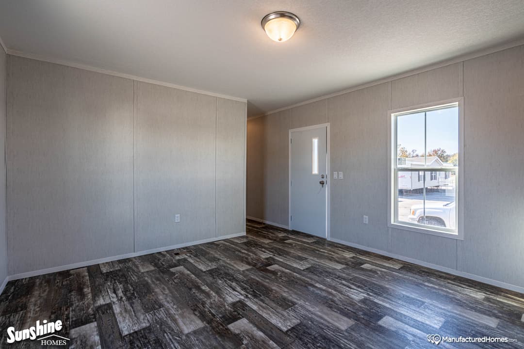 Arc1470-7000 interior home features