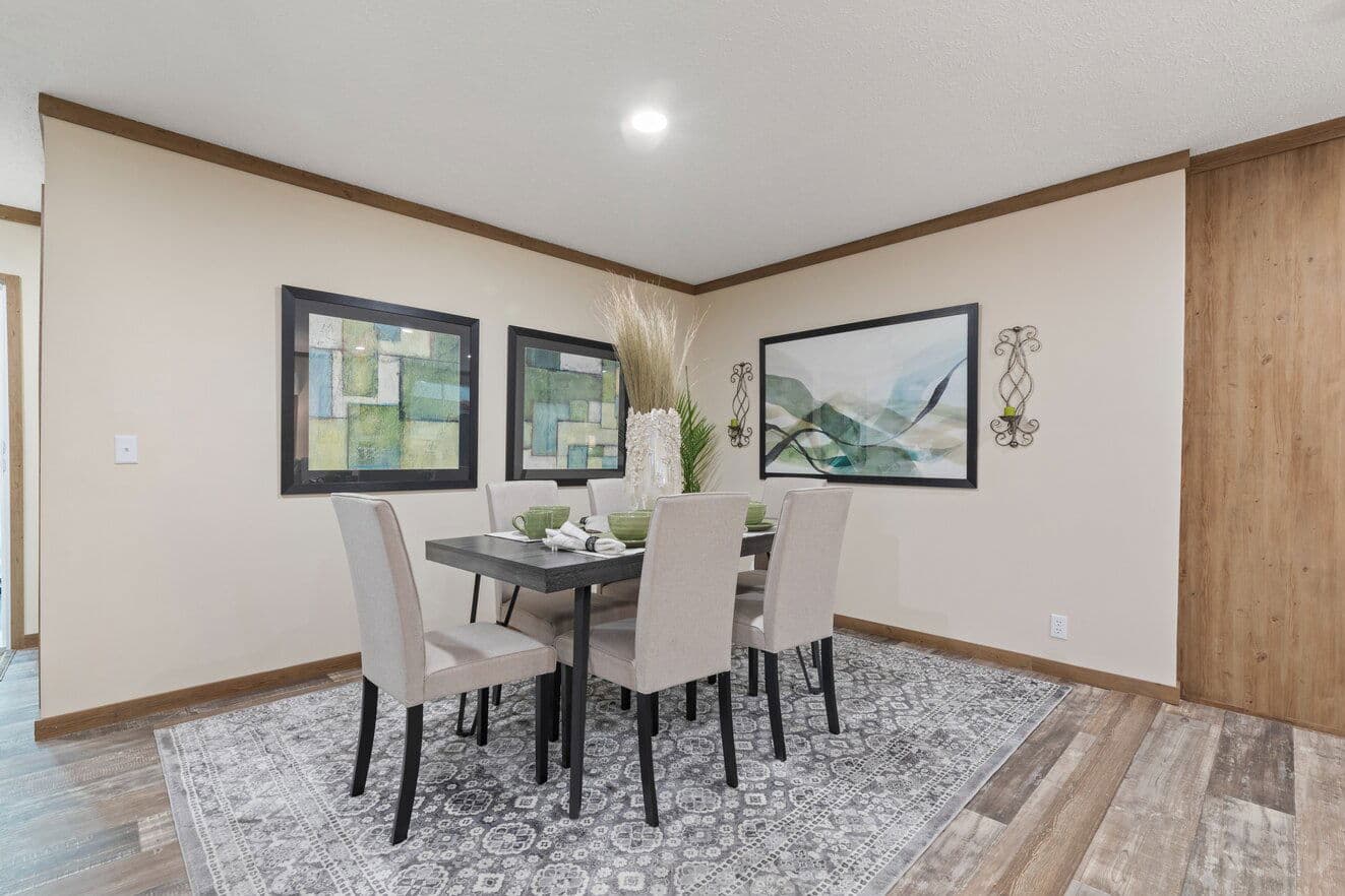 Excalibur 32644x interior home features