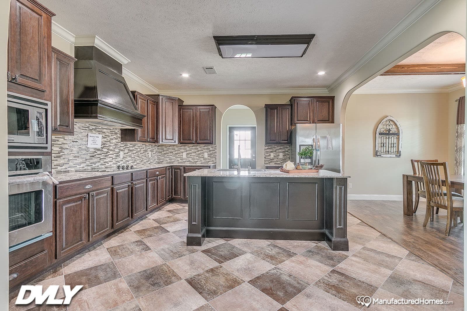 Briarritz kitchen home features