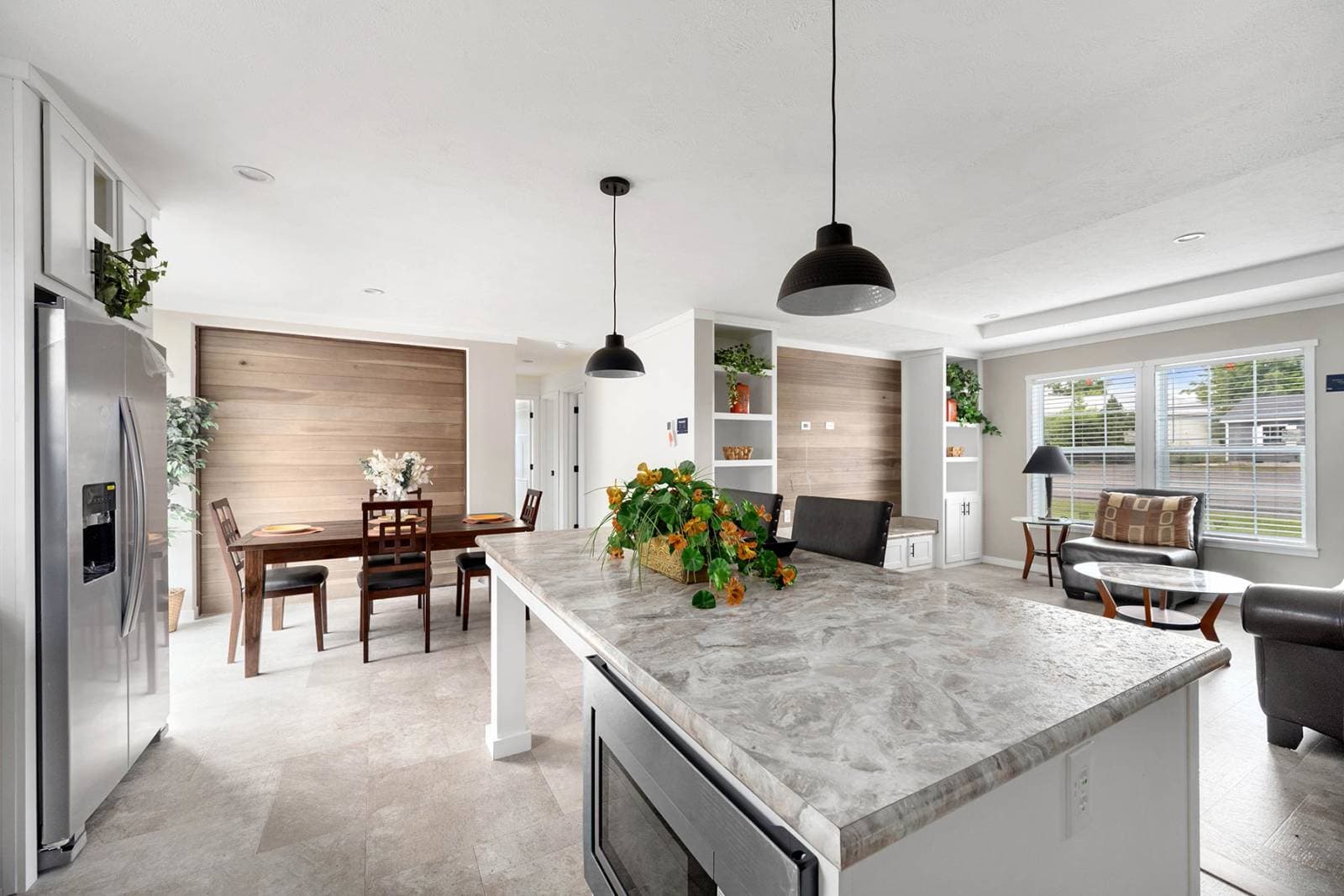 East point - elevate 52 kitchen home features