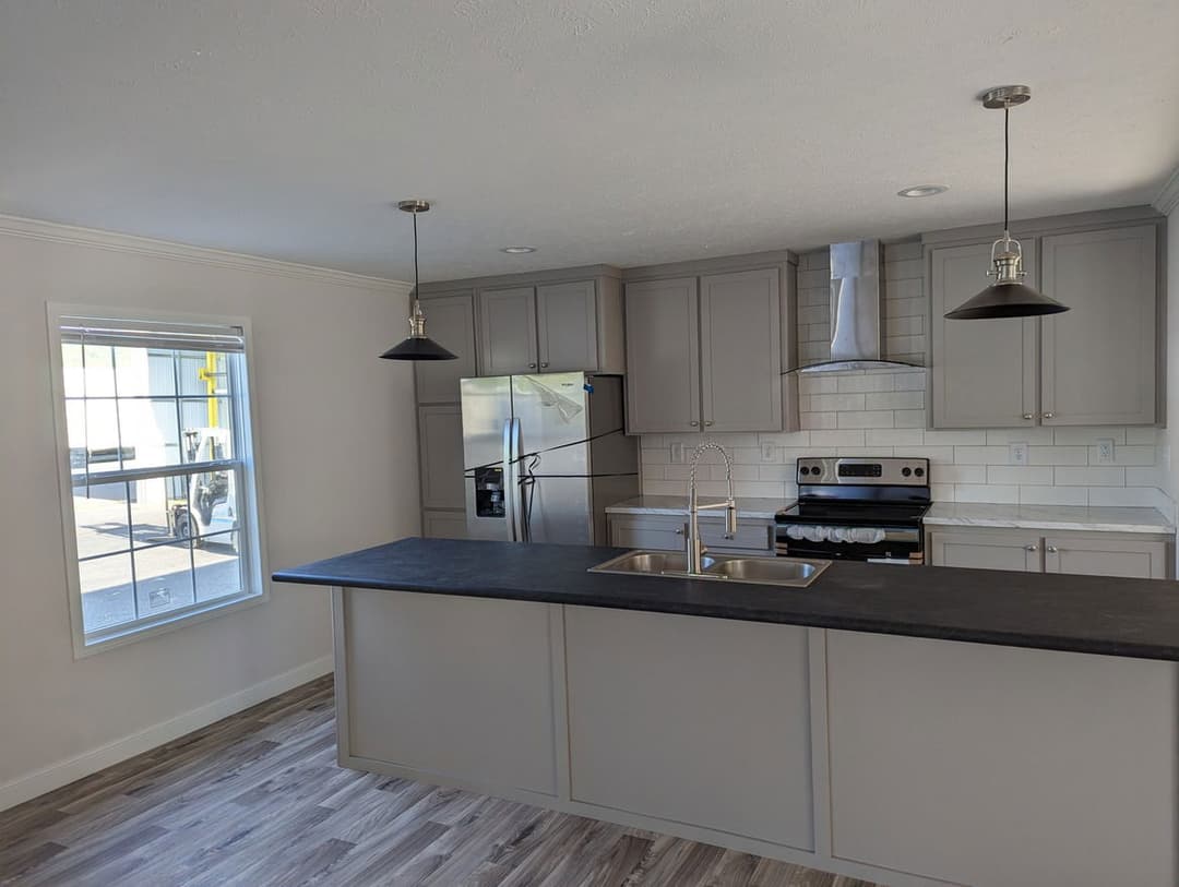 Cavco 32764c kitchen home features