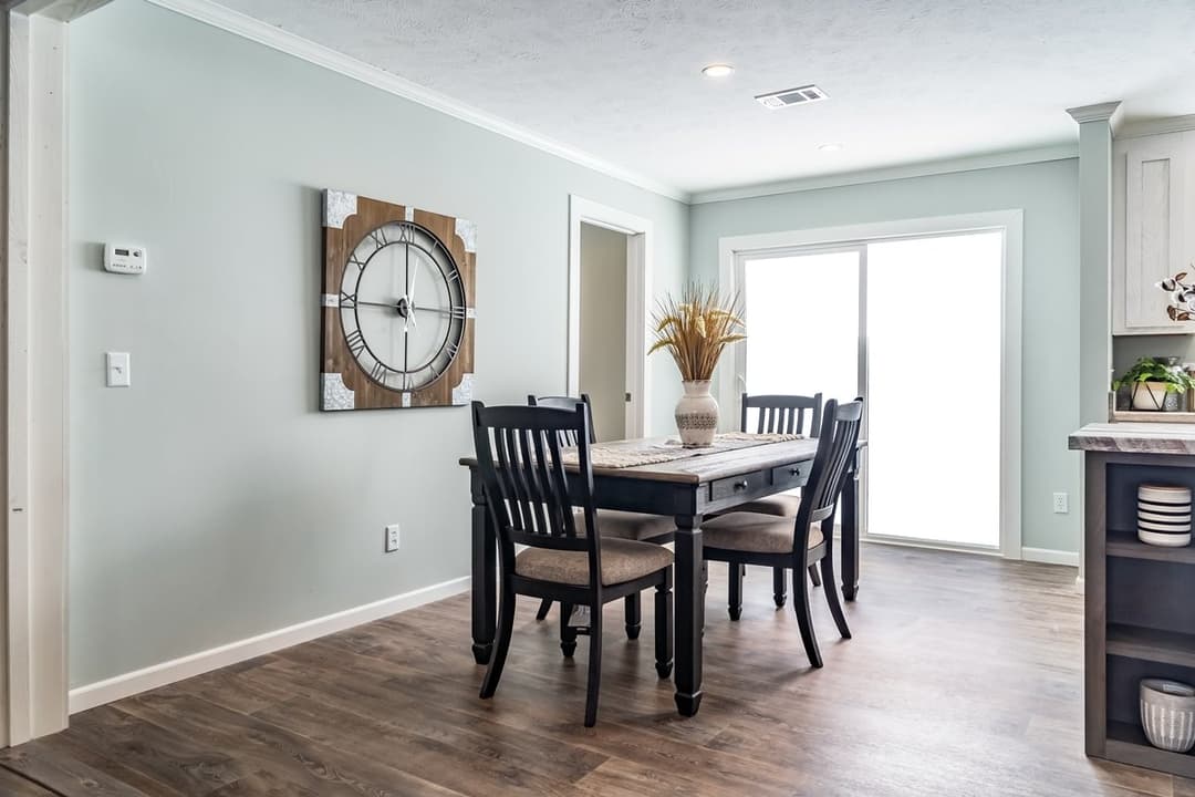 Delmar interior home features