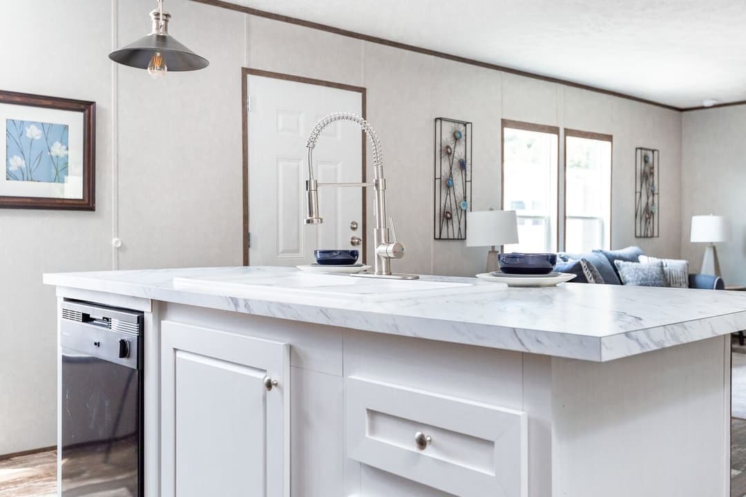 Maynardville classic 76 kitchen home features