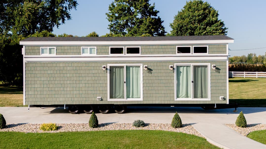 Island 6376 hero, elevation, and exterior home features